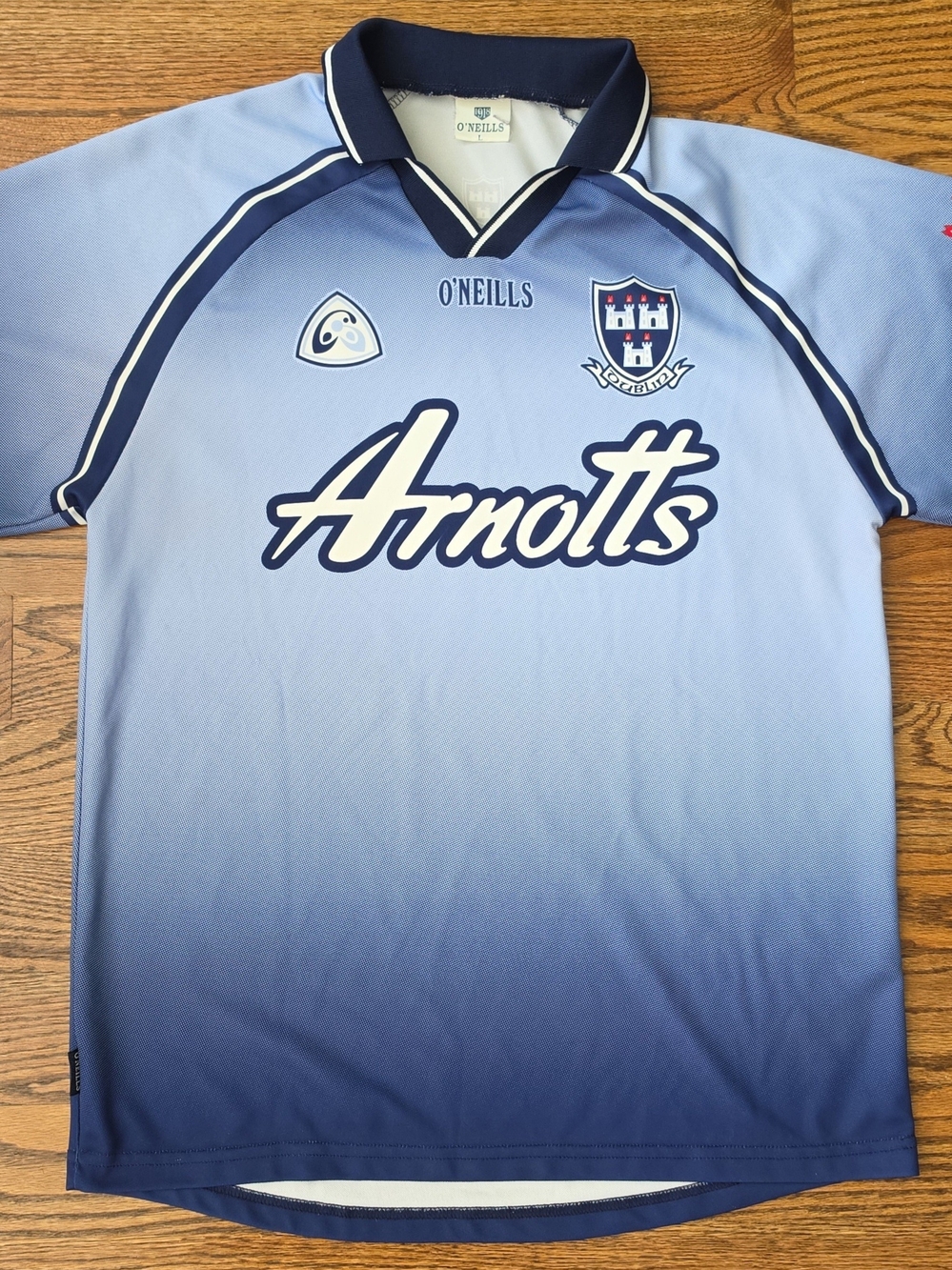 O'Neills Light Blue to Navy Gradient Arnott's Jersey